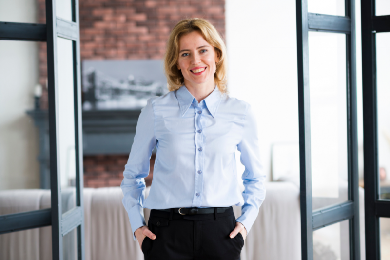 Uniforme feminino para escritório: Estilo e Conforto
